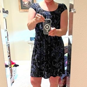 BCX Blue Swirl Print Midi Dress – Size Medium (Runs Small)